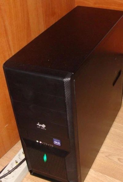 Лот: 14450601. Фото: 1. Корпус InWin EC-028 + блок питания... Корпуса, блоки питания