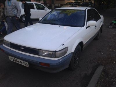Лот: 3874587. Фото: 1. Nissan Bluebird, 1988 год 1.8л... Автомобили