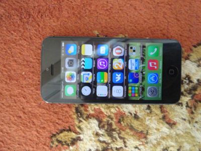 Лот: 4065080. Фото: 1. iphone 5 16gb Black. Смартфоны