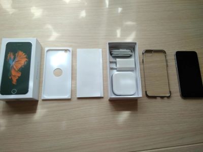 Лот: 9973984. Фото: 1. iPhone 6s 16 Gb Space Grey (Айфон... Смартфоны