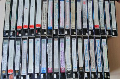 Лот: 12229614. Фото: 1. Видеокассеты нелицензионные с... Другое (коллекционирование, моделизм)