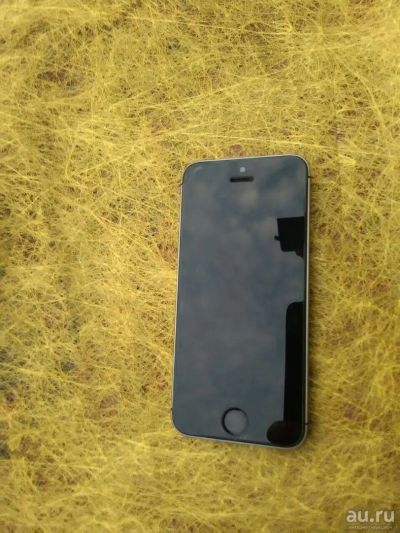 Лот: 8183377. Фото: 1. IPhone 5s 16gb space gray. Смартфоны