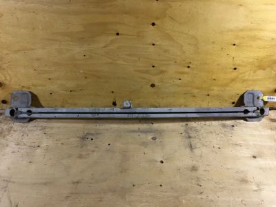 Лот: 18529864. Фото: 1. Усилитель бампера Nissan Liberty... Кузов