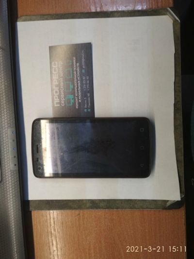 Лот: 17434072. Фото: 1. Смартфон Tele2 Midi LTE. Смартфоны