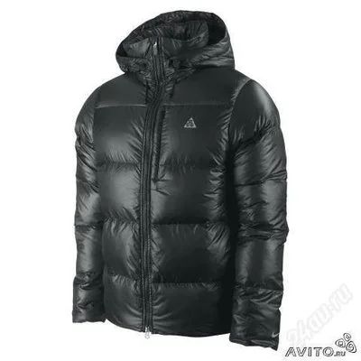 Лот: 2189923. Фото: 1. Пуховая куртка Nike. Верхняя одежда