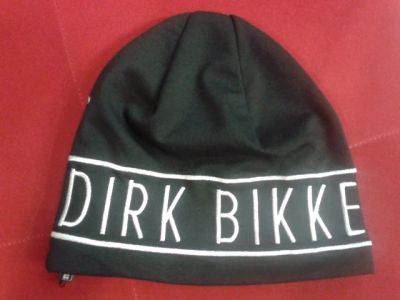 Лот: 3804880. Фото: 1. Шапка Dirk Bikkembergs. Головные уборы