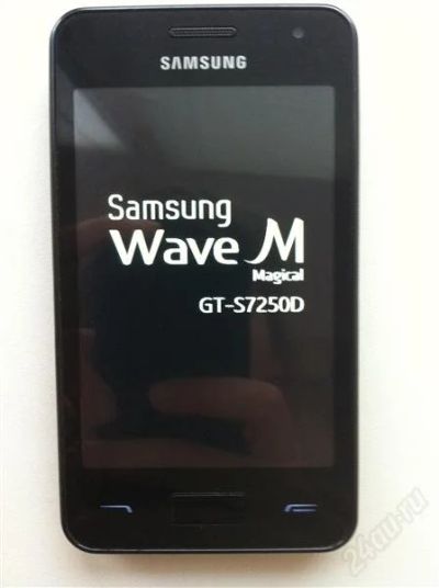 Лот: 2204635. Фото: 1. Samsung GT-S7250 Weve M. Смартфоны