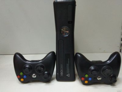 Лот: 13411355. Фото: 1. XBOX 360 250GB id:gr. Игровые приставки, консоли