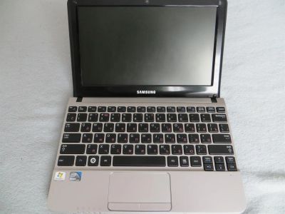 Лот: 3174448. Фото: 1. 10.1" Ноутбук Samsung NP-NC215-A01RU... Ноутбуки