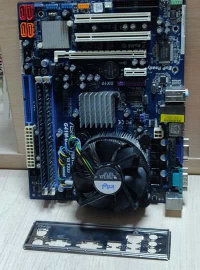 Лот: 19540458. Фото: 1. Комплект Intel Core 2 Quad Q6600... Комплекты запчастей