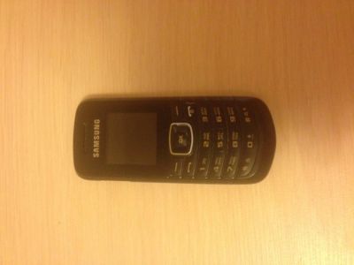 Лот: 5048845. Фото: 1. Samsung. Кнопочные мобильные телефоны