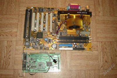 Лот: 903056. Фото: 1. Athlon 600 +кулер + плата + звуковуха. Процессоры