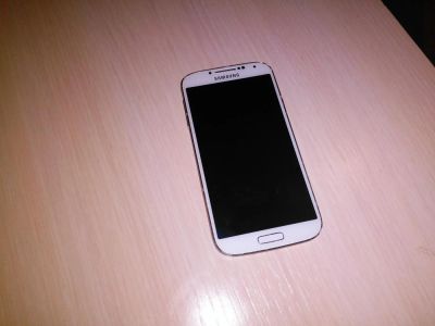 Лот: 6957735. Фото: 1. Samsung galaxy s4 неисправный. Смартфоны