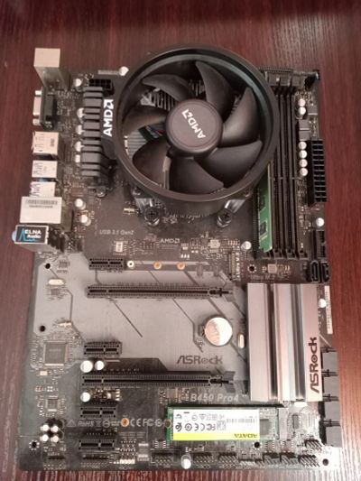 Лот: 18442059. Фото: 1. ryzen 3 pro 2200g asrock b450... Комплекты запчастей