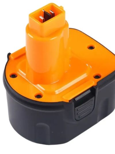 Лот: 20857663. Фото: 1. Дохлый Аккумулятор для DeWalt... Запчасти