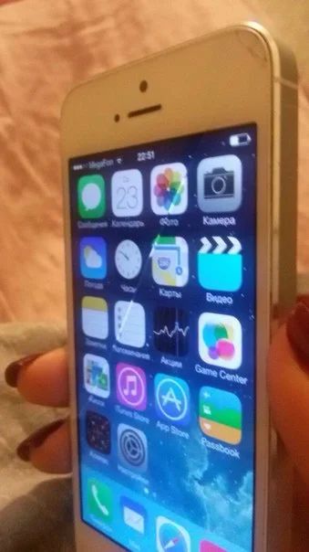 Лот: 7277875. Фото: 1. iphone5 white 16gb. Смартфоны