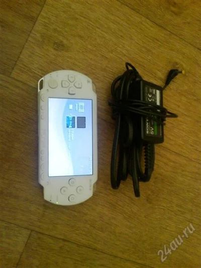 Лот: 1793300. Фото: 1. playstation portable (PSP) fat... Игровые приставки, консоли