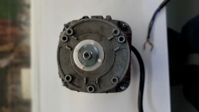 Лот: 17524148. Фото: 1. Электродвигатель 220V 25W 1300об... Электродвигатели