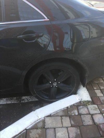Лот: 12461950. Фото: 1. Camry/Lexus Gs 235/40/18. Шины на дисках
