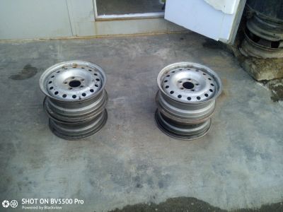 Лот: 17496970. Фото: 1. Штамповки R15 5x114,3 комплект... Диски