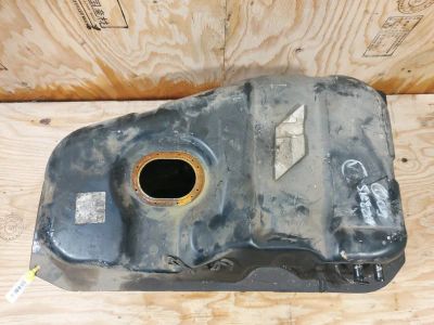 Лот: 18978909. Фото: 1. Бензобак Mazda Bongo SK82M F8... Топливная система