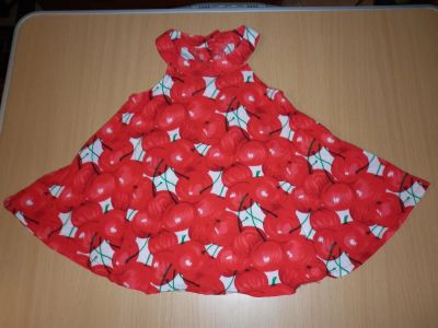 Лот: 3728676. Фото: 1. платье"вишни". Платья, сарафаны