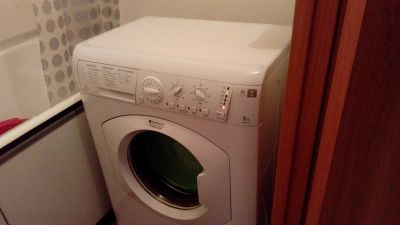 Лот: 12568745. Фото: 1. Стиральная машина Hotpoint Ariston. Стиральные машины