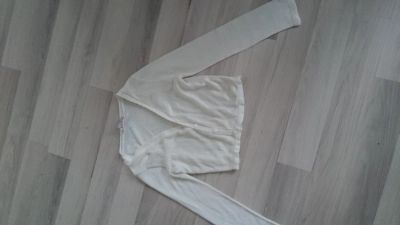 Лот: 4848475. Фото: 1. девичьи вещи. Свитера, худи, толстовки