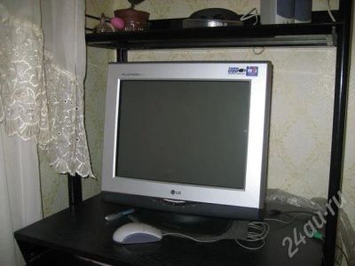 Лот: 657661. Фото: 1. Монитор LG E720P. ЭЛТ-мониторы