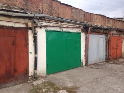 Лот: 4657606. Фото: 1. ГАРАЖ 30 кв.м С. ЛАЗО. Гаражи, парковочные места