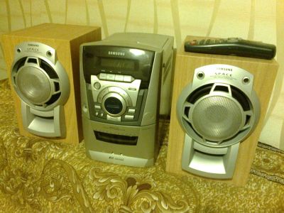 Лот: 8089801. Фото: 1. Музыкальный центр Samsung MM-39. Музыкальные центры, магнитолы