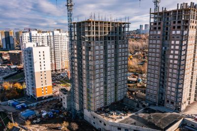 Лот: 21045567. Фото: 1. Продам 3-комн. кв. 72.8 кв.м... Квартиры, студии