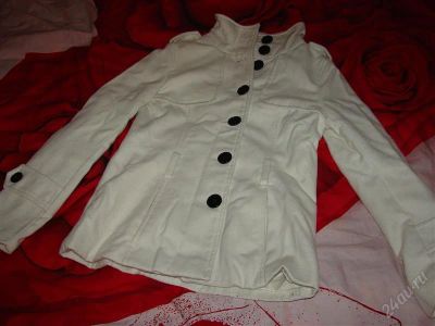 Лот: 2069603. Фото: 1. пальто женское Zara с поясом. Верхняя одежда