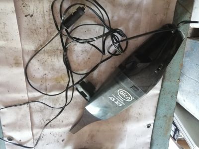 Лот: 19073082. Фото: 1. Пылисос автомобильный. Автомобильные пылесосы