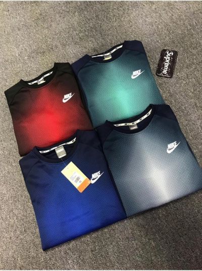 Лот: 16768557. Фото: 1. 2 Свитшот nike. Свитеры, толстовки, худи