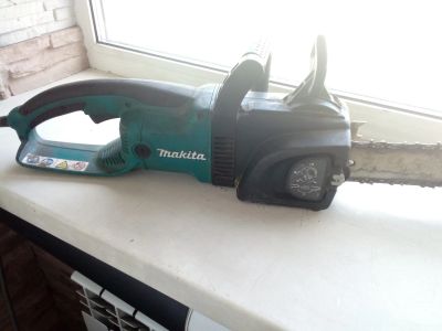 Лот: 11649928. Фото: 1. Цепная электрическая пила Makita... Электроинструмент