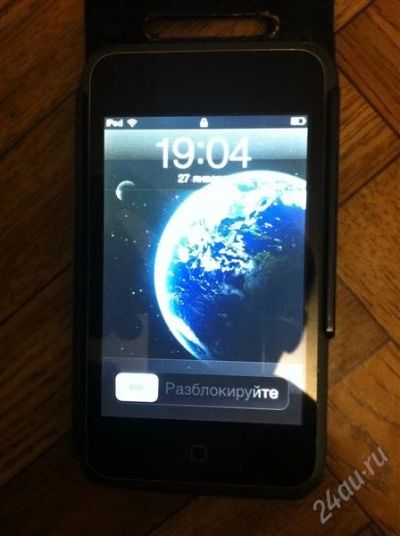 Лот: 2411438. Фото: 1. Apple iPod Touch 3Gen 8Gb. Плееры