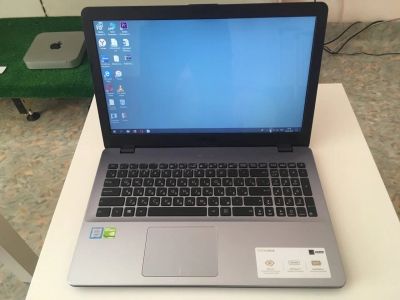 Лот: 14376130. Фото: 1. Ноутбук Asus VivoBook. Ноутбуки