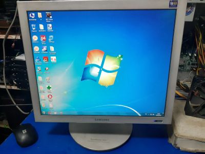 Лот: 23564071. Фото: 1. ЖК монитор 17" Samsung SyncMaster... ЖК-мониторы