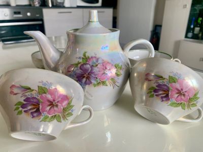 Лот: 25626445. Фото: 1. Чайник заварочный и 4 кружечки... Чайники, заварники, турки