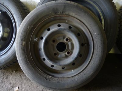 Лот: 6151707. Фото: 1. Колесо R12 на запаску для малолитражки. Шины на дисках