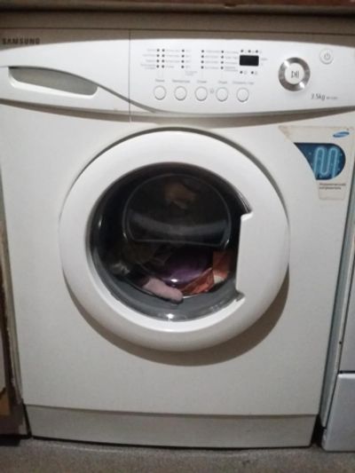 Лот: 8914008. Фото: 1. Продам стиральную машину автомат... Стиральные машины