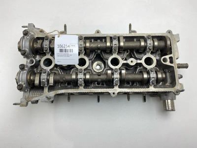 Лот: 25062283. Фото: 1. Головка блока цилиндров Toyota... Двигатель и элементы двигателя
