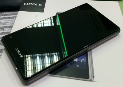 Лот: 4561128. Фото: 1. 141803 Sony Xperia Z1 Compact... Смартфоны