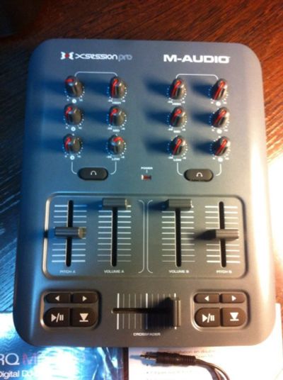 Лот: 4134498. Фото: 1. Миди контроллер (midi controller... DJ-оборудование