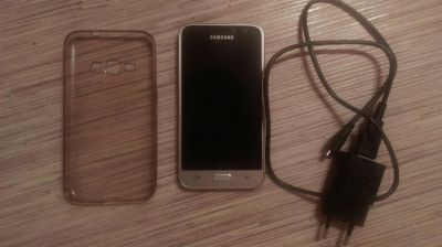 Лот: 10999341. Фото: 1. Samsung Galaxy J1 (2016) SM-J120F... Смартфоны
