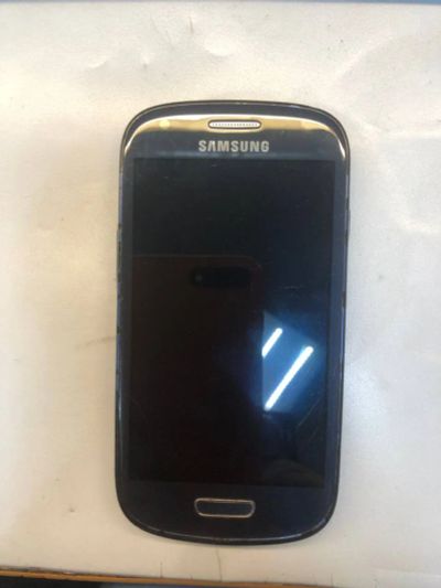 Лот: 20772112. Фото: 1. Смартфон Samsung Galaxy S III... Смартфоны