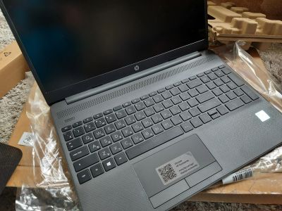 Лот: 19022615. Фото: 1. Ноутбук HP 250 G8, 15.6", 2W8Z8EA. Ноутбуки