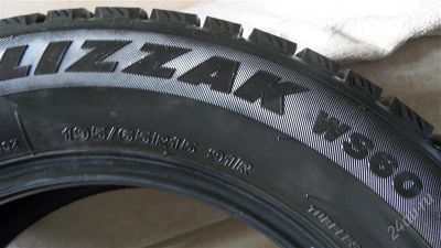 Лот: 2927192. Фото: 1. Резина зимняя Bridgestone Blizzak... Шины
