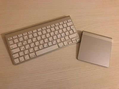 Лот: 11394595. Фото: 1. Apple Magic Keyboard + Trackpad. Клавиатуры и мыши